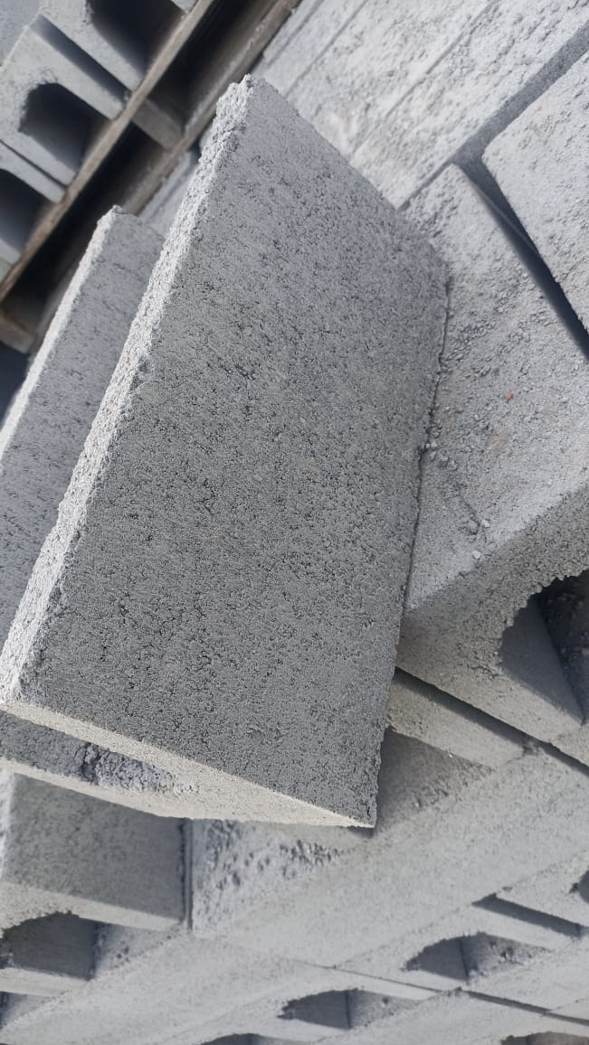 Blocos El Shaday | Galeria | Blocos de Concreto